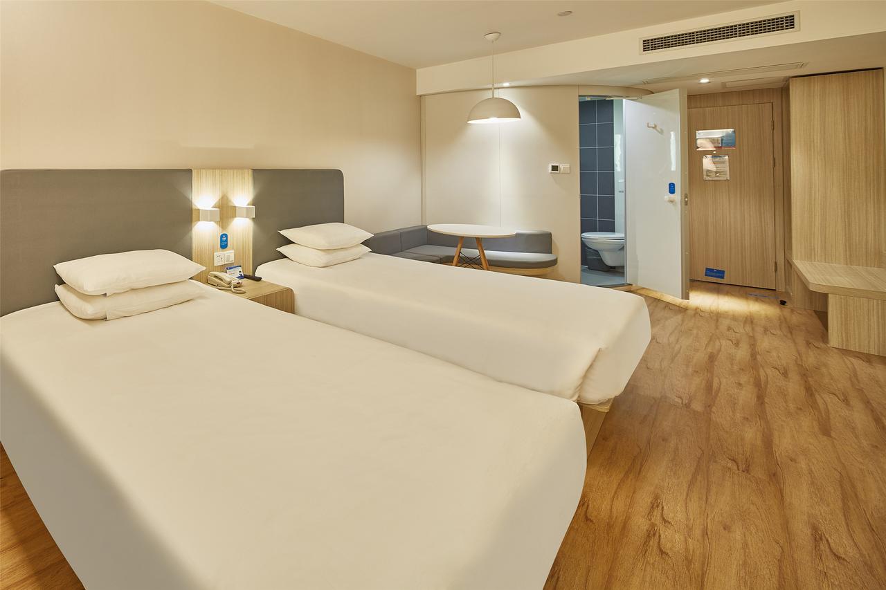 Hanting Hotel Zhuhai Gongbei Port Qinglv Nanlu Branch Exterior photo